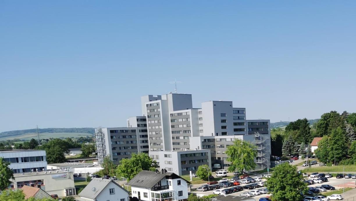 Stadthotel Hollabrunn Zewnętrze zdjęcie